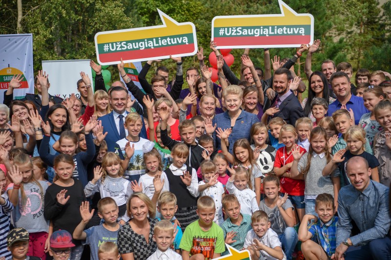 Prezidentės iniciatyva – vasaros atostogos tūkstančiams vaikų