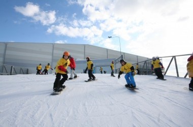 „Džiaukimės ką turime Lietuvoje - slidinėjimo pramogos Snow Arenoje“