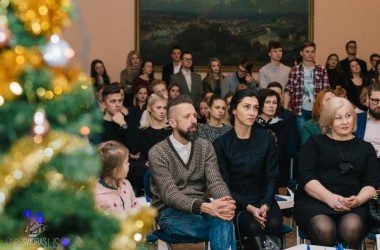 Labdaros renginys "Pažvelk plačiau" skirtas Lino Adomaičio Labdaros ir paramos fondui paremti