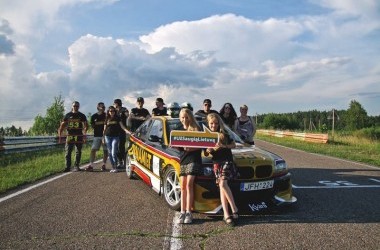 Vargingai gyvenančios &scaron;eimos globa